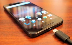 Thêm bằng chứng smartphone dễ bị tấn công khi sạc qua cổng USB