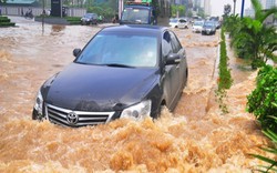 Những nguyên tắc lái ôtô an toàn trong mưa bão