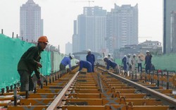 Cận cảnh đường ray được lắp đặt tại dự án đường sắt trên cao