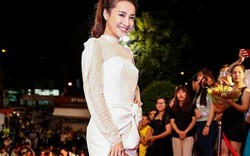 Nhã Phương bị chê mặc "thảm họa" tại VTV Awards 2016