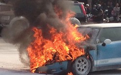 Cháy ô tô tại sân bay Nội Bài, tài xế tử vong