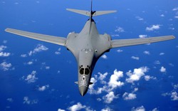 Siêu máy bay ném bom của Mỹ dằn mặt Nga-Trung-Triều