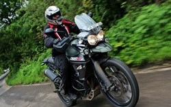 Triumph Tiger 800 XCA: Mãnh hổ đường trường hàng khủng