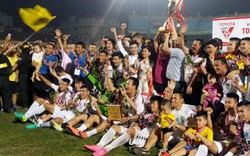 Bầu Hiển vô địch V.League: Khen ai khéo vẽ trò vui thế...!