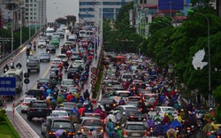 Phó Giám đốc Sở GTVT: “Cấm xe máy không phân biệt ngoại tỉnh”