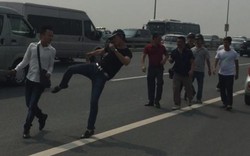 Phóng viên Tuổi Trẻ bị hành hung khi tác nghiệp trên cầu Nhật Tân