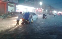 TP.HCM ngập lịch sử: Do... mưa lớn cực đoan