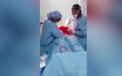 Sốc với clip bác sĩ, y tá nhảy múa điên cuồng ngay trong ca phẫu thuật