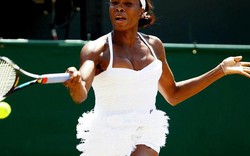 Venus, Serena Williams mặc hớ hênh, khó hiểu nhất Wimbledon