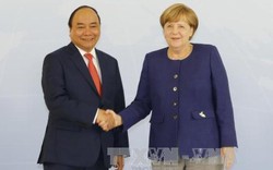 Thủ tướng hội đàm với Thủ tướng Đức Angela Merkel