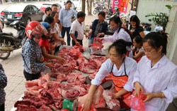 Cục trưởng Chăn nuôi im lặng trước cơn biến động chóng mặt giá lợn