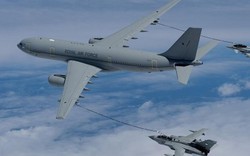Máy bay quân sự Anh-Mỹ suýt đâm nhau vì một cuộc điện thoại