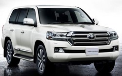 Toyota Land Cruiser đang thực sự giảm giá 130 triệu đồng?