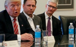 Tim Cook phản đối lệnh cấm người chuyển giới nhập ngũ của Donald Trump