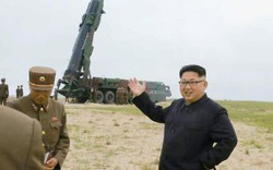 Triều Tiên công bố hình ảnh chưa từng có về tên lửa