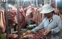 Giá lợn hôm nay 29.7: Giá thịt bán lẻ tăng, lợn hơi giảm, C.P không đủ sức thao thúng thị trường?