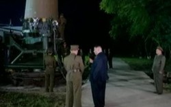 Cách Kim Jong-un đề phòng Mỹ ám sát khi thị sát tên lửa