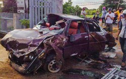 Ô tô nát bươm, 6 người nguy kịch sau cú tông xe liên hoàn