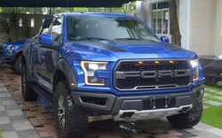 Bộ đôi hàng khủng Ford F-150 Raptor giá 4,5 tỷ đổ bộ TP.HCM