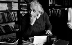 Cỗ máy đóng băng nước bằng lửa của thiên tài Einstein