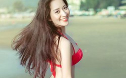 Khánh Thi diện bikini khoe 3 vòng gợi cảm bên chồng trẻ Phan Hiển