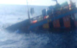 Tàu cá của ngư dân Quảng Ngãi bị đâm chìm ở Hoàng Sa