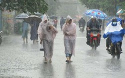 Dự báo thời tiết hôm nay (17.8):  Mưa dông khắp Bắc Bộ, Hà Nội có nguy cơ ngập lụt cao