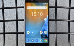 Trên tay Nokia 8 cấu hình khủng vừa mới "ra lò"