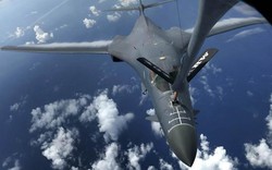 B-1b Mỹ sẵn sàng dội bom Triều Tiên khi ông Trump ra lệnh