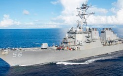 Tàu chiến Mỹ đâm tàu buôn, 10 thủy thủ hải quân mất tích