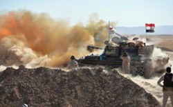 Ảnh quân đội Iraq siết gọng kìm, vây chặt hàng nghìn chiến binh IS