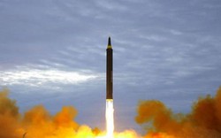 Thị sát phóng tên lửa, Kim Jong-un lộ vị trí trước mắt Mỹ?