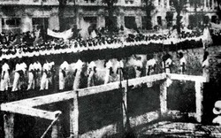 Bức ảnh quý về không khí của Lễ Độc lập tại Sài Gòn năm 1945
