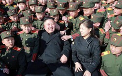 Tình báo Hàn Quốc tiết lộ cậu con trai 7 tuổi sẽ kế vị Kim Jong-un