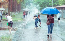 Dự báo thời tiết hôm nay (8.9): Thủ đô Hà Nội ban ngày có mưa rào và dông rải rác
