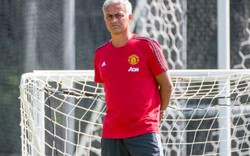 Toàn thắng 3 trận đầu mùa, Mourinho nhận thưởng từ M.U