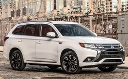 Mitsubishi Outlander ở Việt Nam giảm giá còn 755 triệu đồng