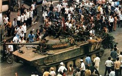 Chùm ảnh dàn xe tăng tiến vào giải phóng Sài Gòn ngày 30.4