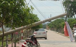 Hà Tĩnh: Còn hơn 56.000 khách hàng vẫn bị mất điện vì bão