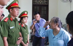 Vụ oan sai 10 năm ở Quảng Trị: Tòa đang tuyên án, nguyên đơn la ó bỏ về