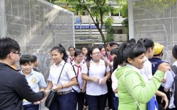 Hà Nội lên tiếng việc các trường dân lập thu phí “giữ chỗ”