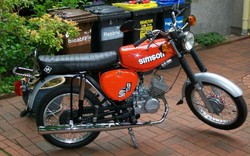 Simson hào hoa hơn Honda Super Cub nhưng... đoản mệnh