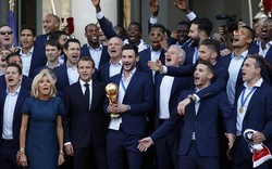 Tin nhanh World Cup 2018 (Tối 17.7): ĐT Pháp nhận quà đặc biệt từ Tổng thống Macron