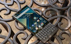 BlackBerry KEY2 Lite giá rẻ lộ diện kèm mã Luna