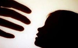 Cà Mau: Điều tra vụ bé gái 8 tuổi bị bạn cùng xóm 12 tuổi xâm hại