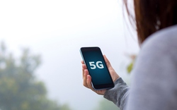 Smartphone hỗ trợ 5G đầu tiên sẽ ra mắt vào đầu năm sau