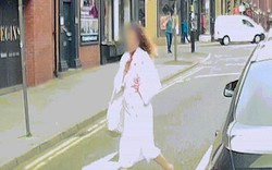 Hãi hùng cảnh cô gái Anh bị cứa cổ chạy trên phố