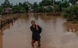 7 ngày sau vỡ đập ở Lào: Mong manh số phận trăm người bị cuốn trôi