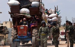 Tàu nga chở vũ khí đi vào Syria; 300 phiến quân rút khỏi tử địa Ufaniya