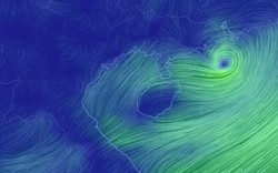 Bão số 4 bắt đầu mạnh lên, đổi hướng nhắm về phía Hải Phòng-Thanh Hóa